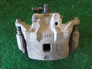 2003 Nissan 350z Front RH Passenger Caliper