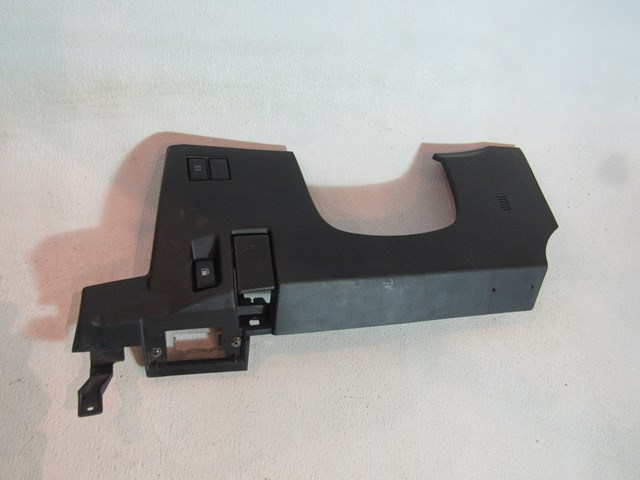 2003 2004 2005  Nissan 350z Driver Knee Bolster w/Switches 68106 CD000