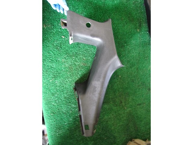 2003 Nissan 350z Passenger RH B/C Pillar Trim 76934 CD000