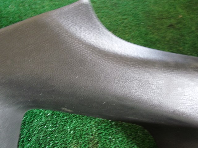 2003 Nissan 350z Passenger RH B/C Pillar Trim 76934 CD000
