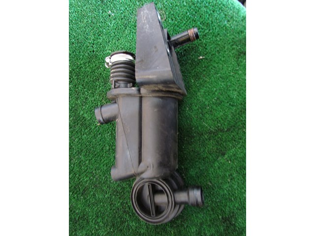 1998 Porsche Boxster Air Oil Separator 996.107.023.04 