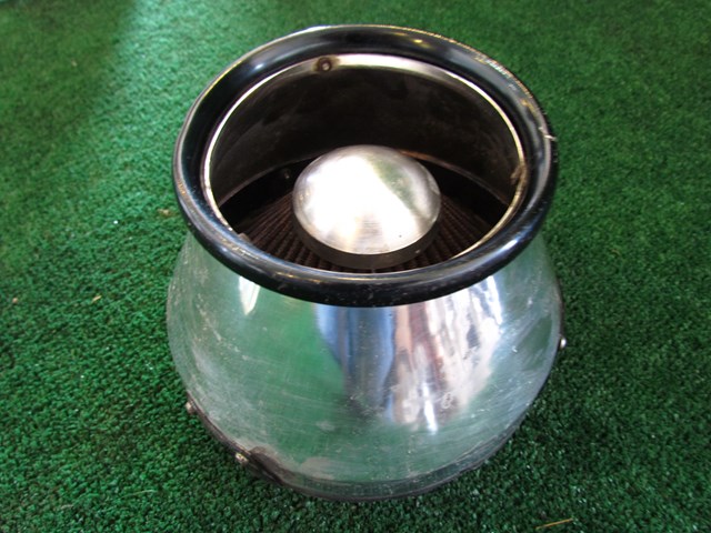 Aftermarket Air Filter Off Nissan 350Z