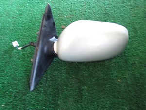 2005 Infiniti G35 LH Driver Side View Mirror-See Photos