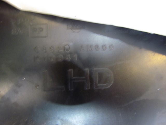 2005 Infiniti G35 Sedan RH Passenger Under Dash Cover 68920 AM600