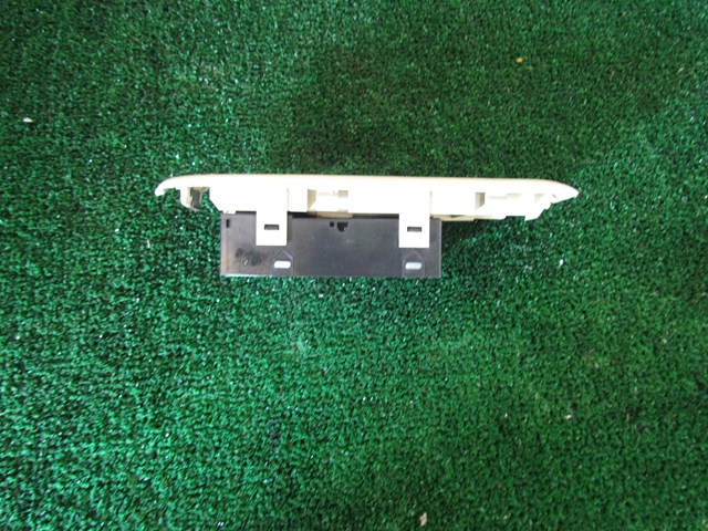 2005 Infiniti G35 Sedan Front RH Door Switch 80960 AC701