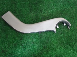 2005 Infiniti G35 Sedan RH Center Console Trim