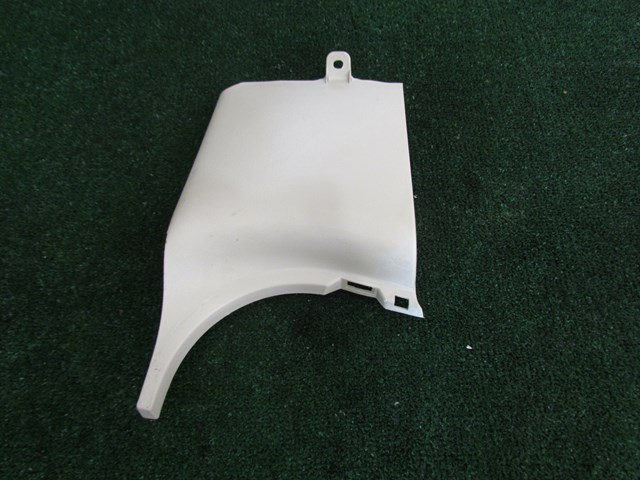 2005 Infiniti G35 Sedan RH Passenger Kick Panel 66900 AM600