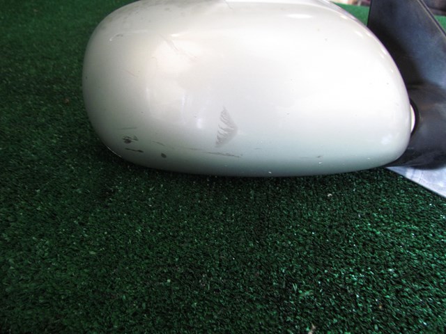 2005 Infiniti G35 Sedan RH Passenger Side View Mirror