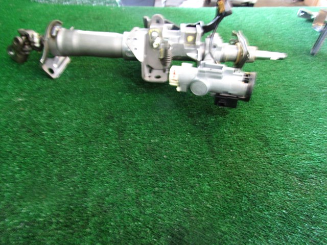 2005 Infiniti G35 Sedan Steering Column-No Key