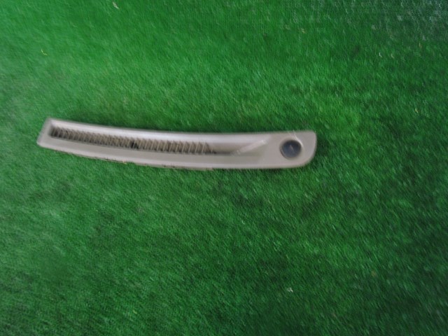 2005 Infiniti G35 Sedan LH Drivers Defrost Vent 68743 AL500