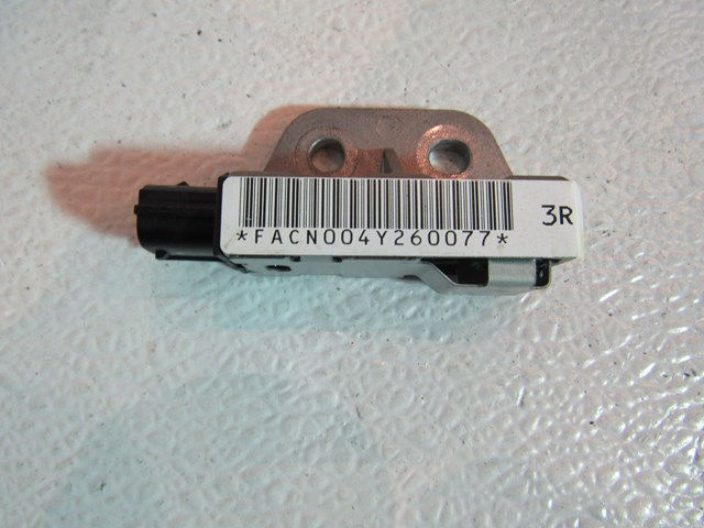 03 04 05 06 Infiniti G35 Sedan RH Side Impact Sensor