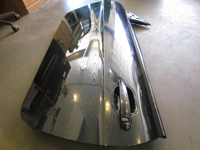 2007 BMW M6 E63 Convertible Front Door Glass Key