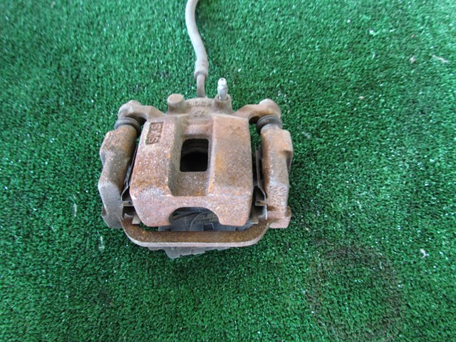 2005 Infiniti G35 Sedan Rear LH Driver Caliper