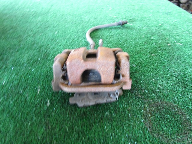 2005 Infiniti G35 Sedan Rear LH Driver Caliper