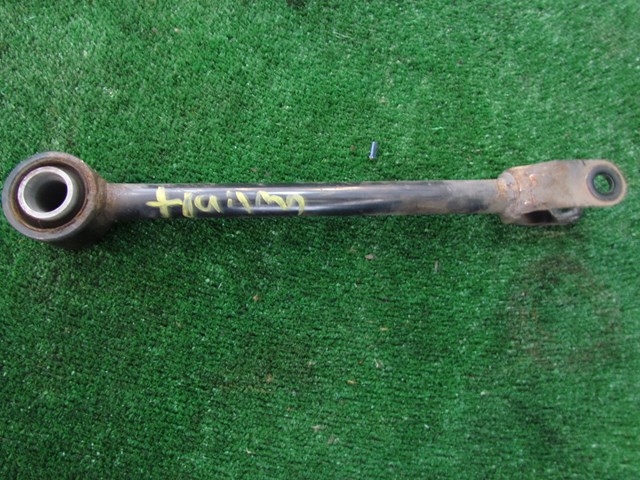 2005 Infiniti G35 Sedan Rear RH Trailing Arm