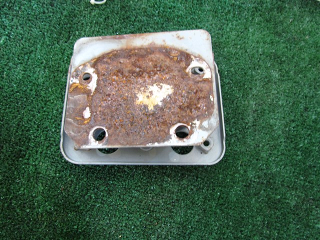 2005 Infiniti G35 Sedan Rear LH Bumper Reinforcement Mount