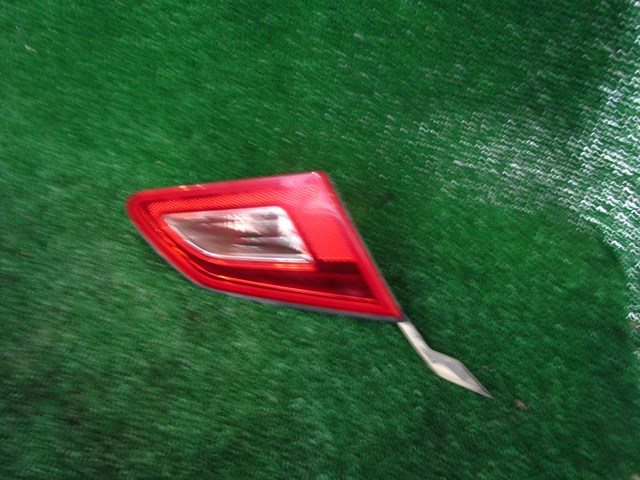 2011 Infiniti G37 LH Driver Trunk Mounted Tail Light