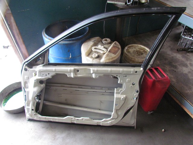 2005 Infiniti G35 Sedan Front RH Passenger Door Shell-See Desc