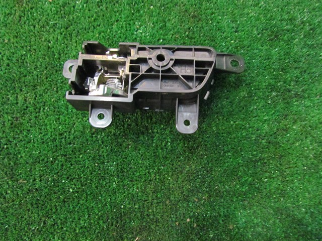 2011 Infiniti G37 Sedan Rear RH Passenger Interior Door Handle