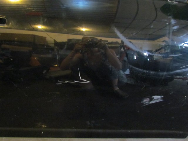 2011 Infiniti G37 Front RH Passenger Door-DAMAGED-AS IS-NO RETURNS