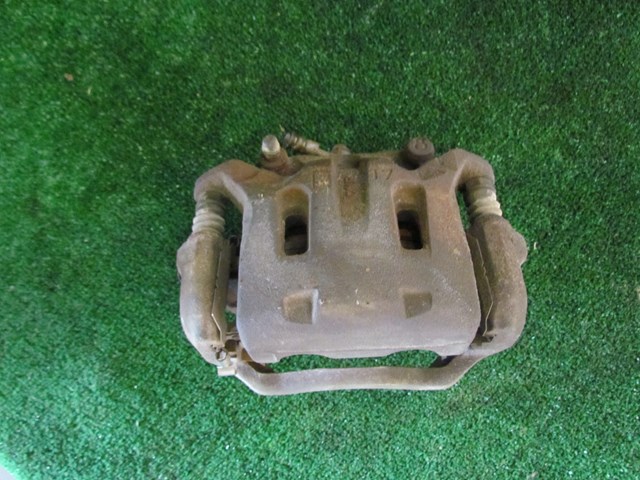 2011 Infiniti G37 Sedan Front RH Caliper