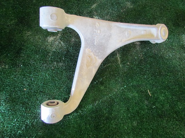 2011 Infiniti G37x Sedan Rear RH Upper Control Arm