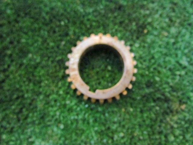 2011 Infiniti G37x Sedan RH Passenger Crank Gear