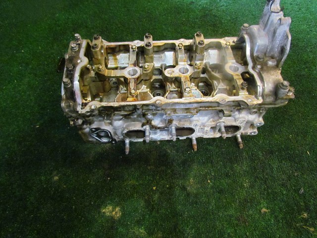 2011 Infiniti G37x Sedan LH Cylinder Head Minus Cams