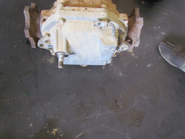 2011 Infiniti G37x Sedan Rear Differential