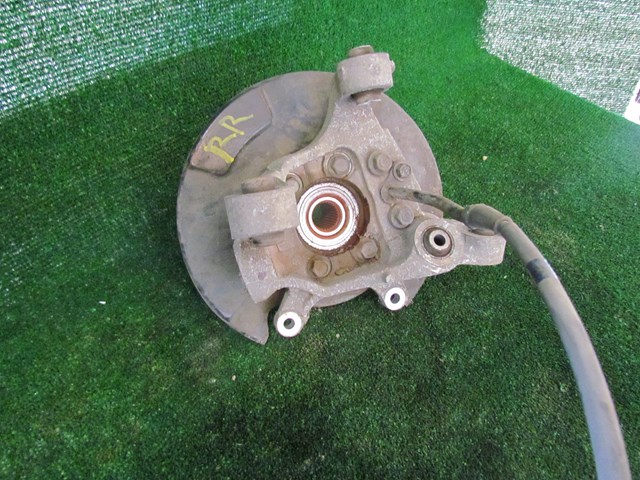 2003 Nissan 350z Rear Passenger RH Spindle