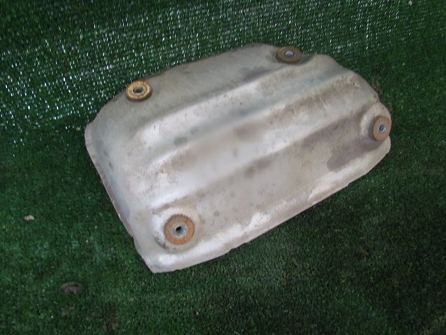 2003 NIssan 350z LH Driver Exhaust Manifold Heat Shield