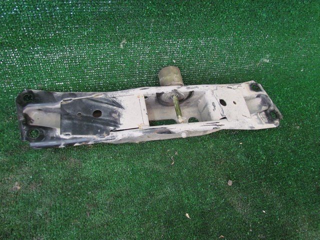 2003 NIssan 350z Automatic Transmission Bracket