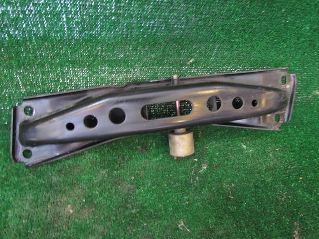 2003 NIssan 350z Automatic Transmission Bracket