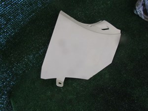 2007 Infiniti G35 Sedan Front RH Kick Panel 66900 JK600-WHEAT