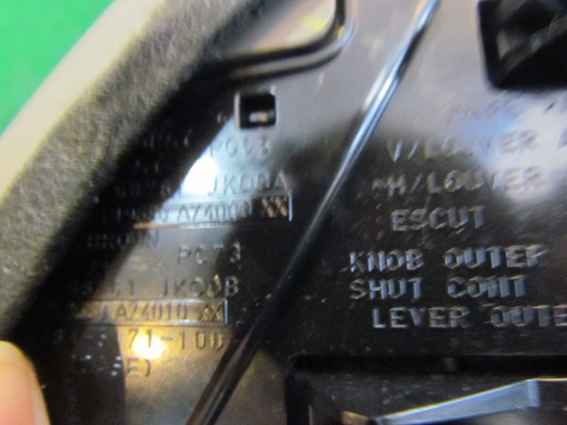 2007 Infiniti G35 Sedan LH Driver Dash Vent 68761 JK00A