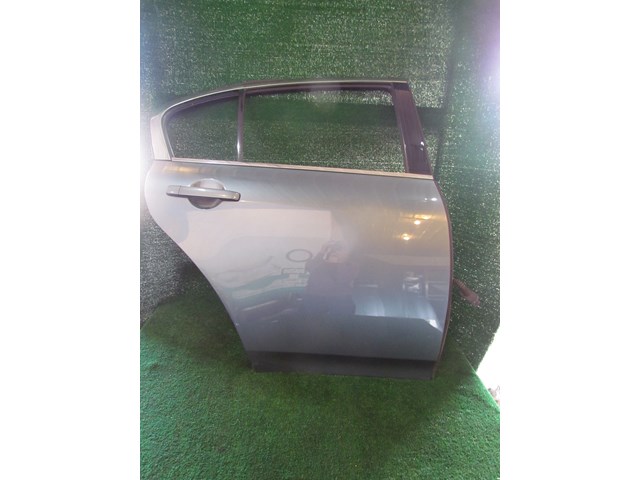 2007 Infiniti G35 Sedan Rear RH Passenger Door 
