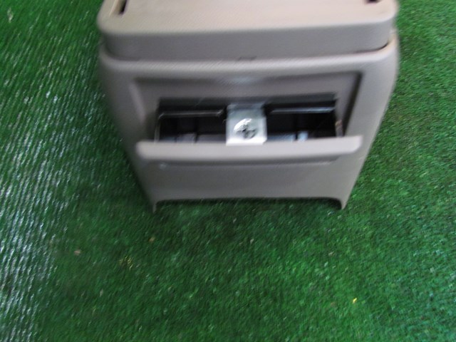 2007 Infiniti G35 Sedan Center Console Portion-Wheat