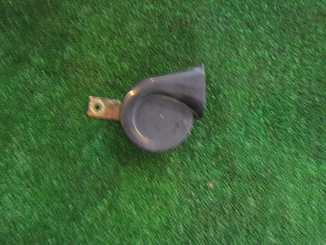 2007 Infiniti G35 Sedan LH Driver Horn