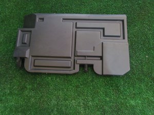 2007 Infiniti G35 Sedan RH Under Dash Kick Panel 68920 JK600