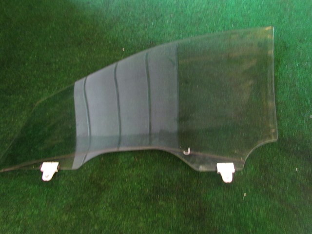 2007 Infiniti G35 Sedan Front RH Passenger Door Glass