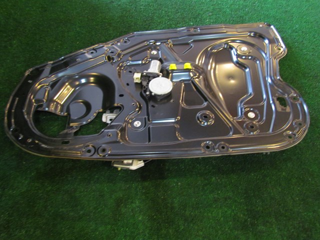 2007 Infiniti G35 Sedan Front RH Passenger Window Motor & Reg