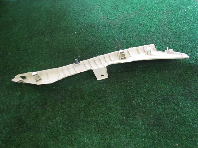 2007 Infiniti G35 Sedan LH Rear Seat Finish Panel Dog Leg Trim