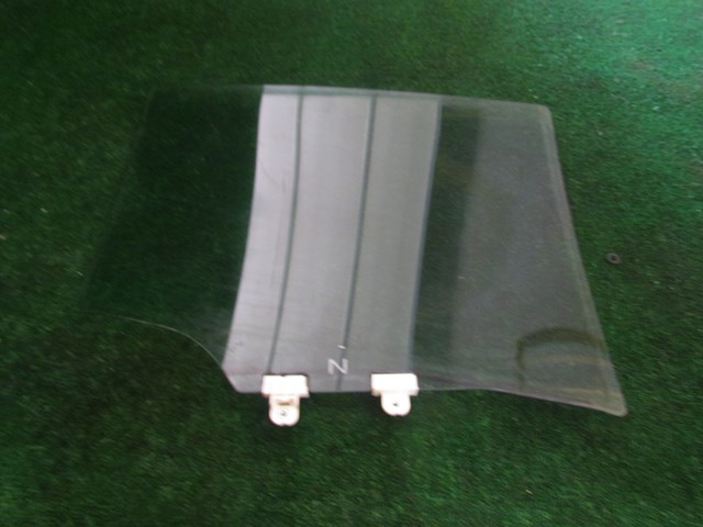 2007 Infiniti G35 Sedan Rear LH Driver Door Glass