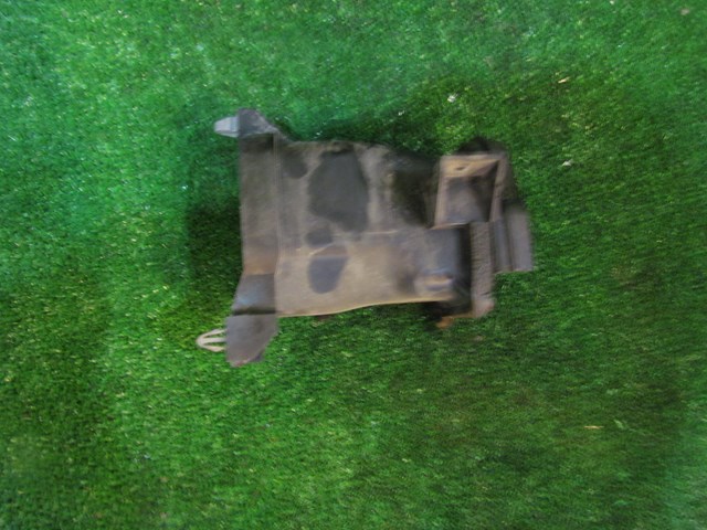 2007 Infiniti G35 Sedan RH Passenger Air Duct