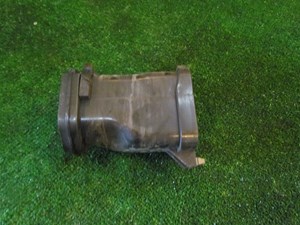 2007 Infiniti G35 Sedan LH Driver Air Duct Tube