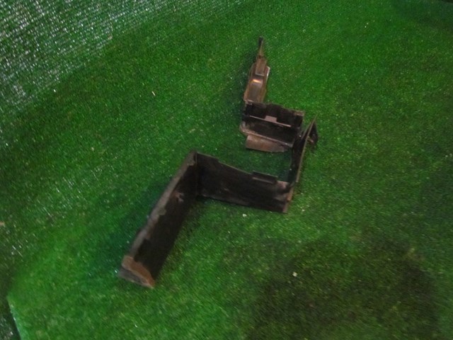 2007 Infiniti G35 Sedan LH Core Support Splash Shield