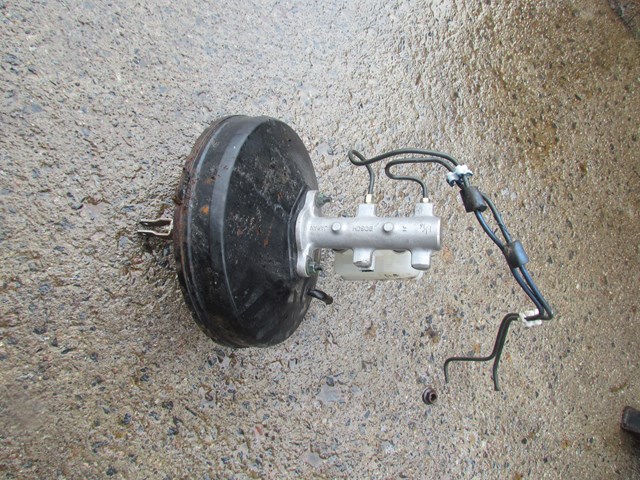 2003 Nissan 350z Power Brake Booster See Details