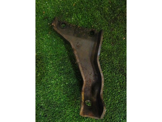 1993 Nissan 240sx Intake Manifold Mounting Bracket