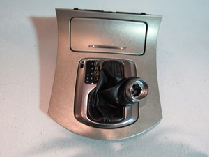 2008 Infiniti G35XS Shifter Trim With Boot 