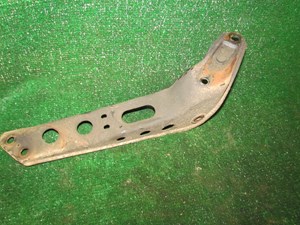 1993 Nissan 240sx Front LH Driver Torsion Rod Mount